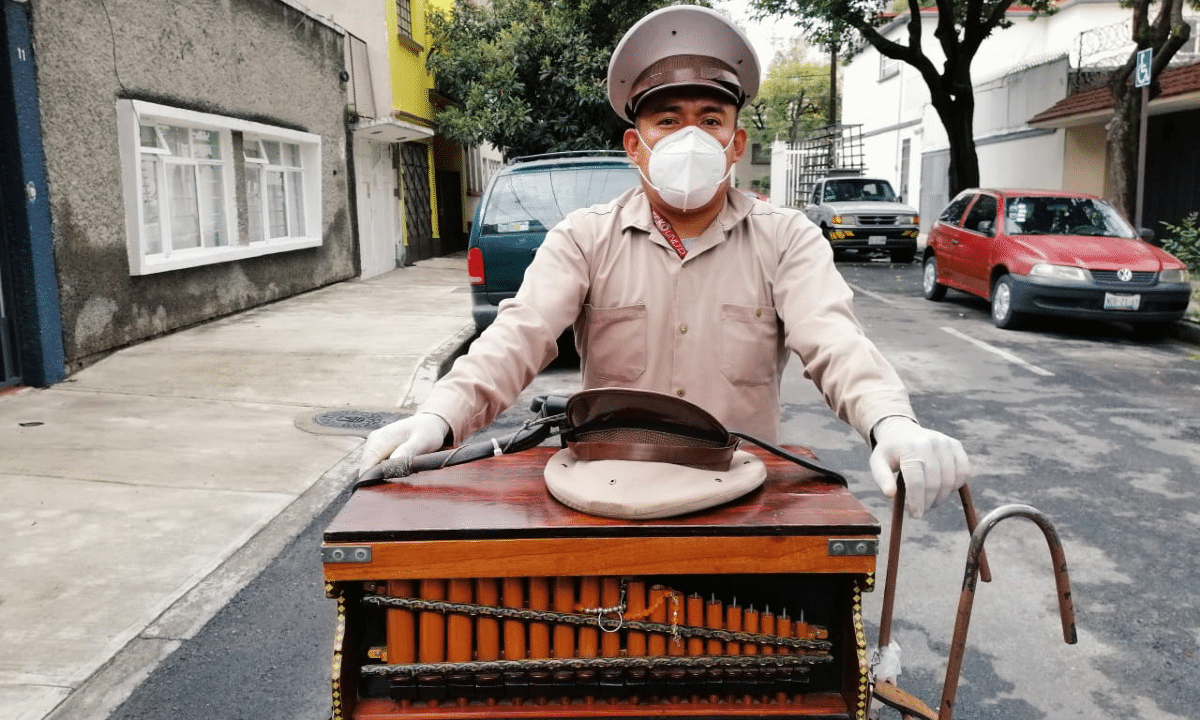 músicos callejeros